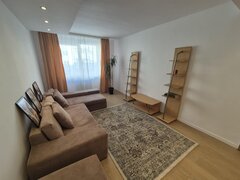 Lacul Tei, Teiul Doamnei