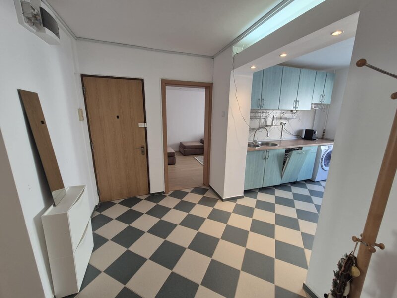 Lacul Tei, Teiul Doamnei